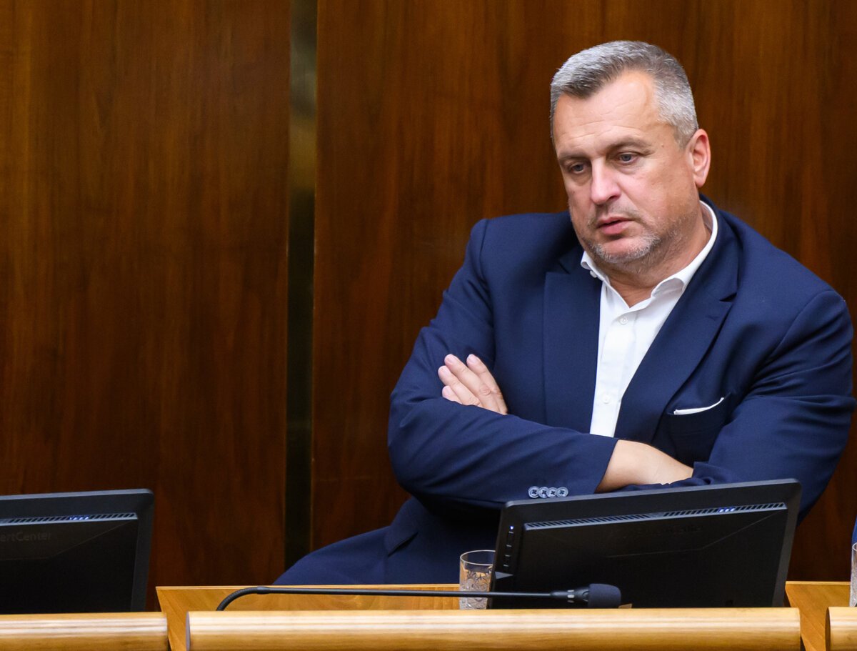 SNS predlozila navrh na zriadenie medialneho uradu