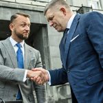 Tyzden ked Fico potvrdil sumrak seba aj Hlasu Sutaj Estok podliezol uz aj Danka