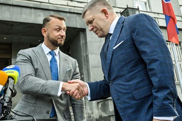 Tyzden ked Fico potvrdil sumrak seba aj Hlasu Sutaj Estok podliezol uz aj Danka