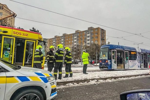 V Kosiciach sa zrazili elektricky hlasia zranenych