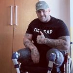 Vyhrat zapas MMA sa mu nepodarilo