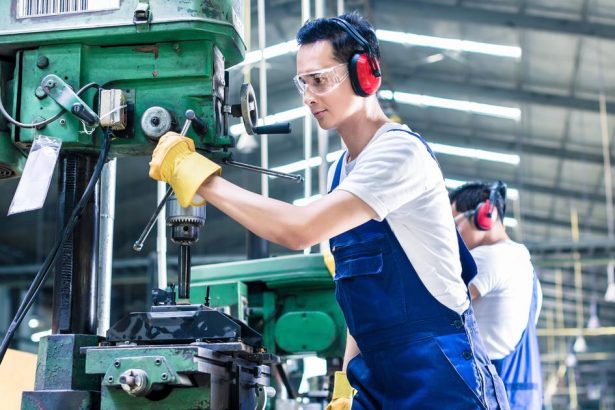 Vyse 80 pracovnikov ziskalo pracu vdaka fondu