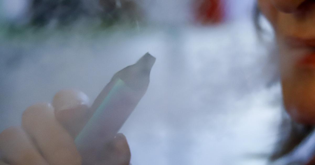 Zastupoval vyrobcu cigariet Saso odmieta zasah do zakona