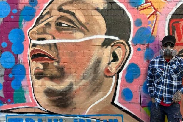 AUSTRALIA HRDINA UTOKU NA PLAZI BONDI CHCEL CHRANIT NEVINNYCH