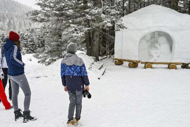 Betlehem zo snehu pri Rainerke ale bez strechy