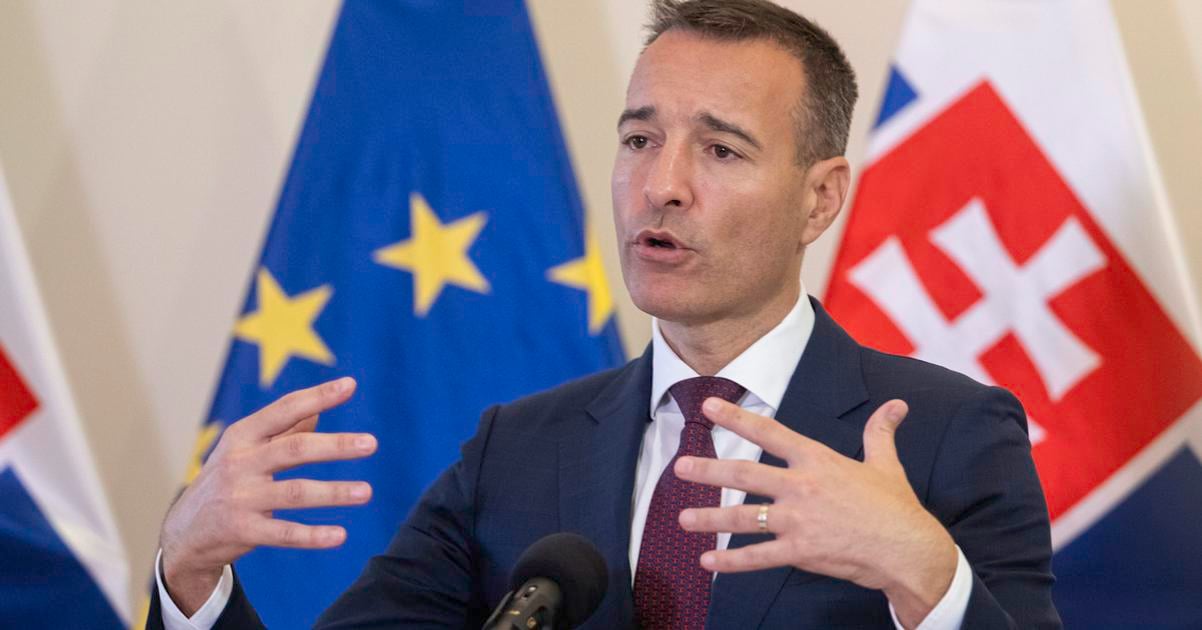 Dalsia centralizacia v skolstve Ucebnice