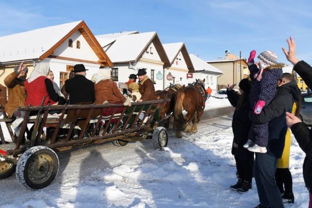 Etnografka Na sv Stefana mladez vstavala skoro typicke bolo brodenie sa vodou