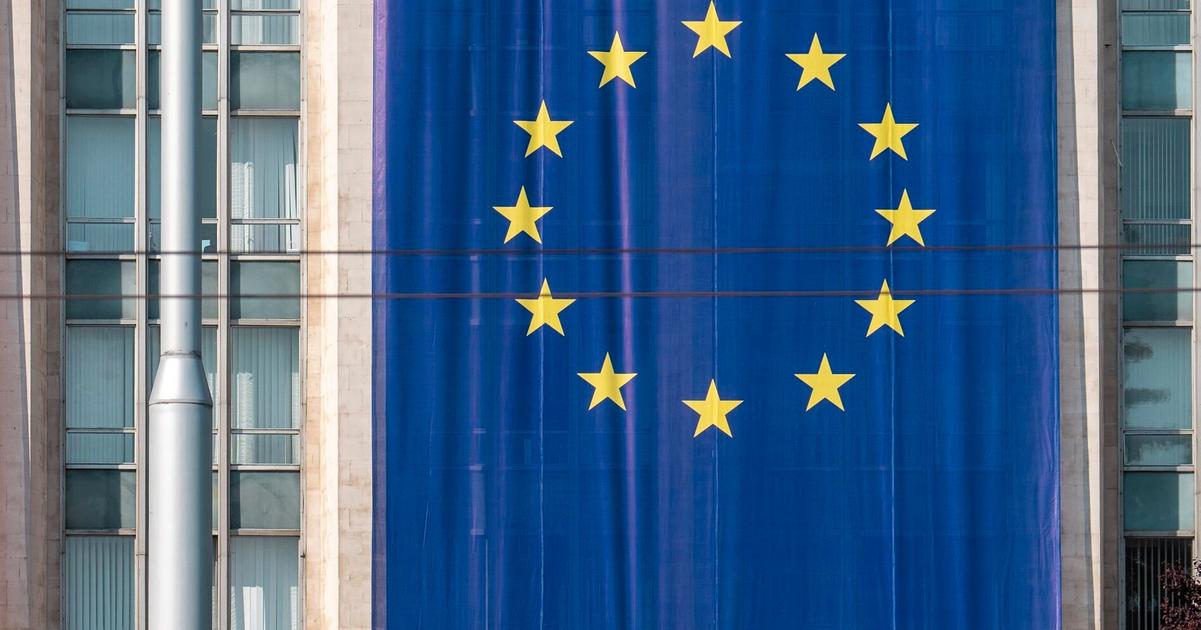 Eurobarometer Dovera v EU na Slovensku narastla