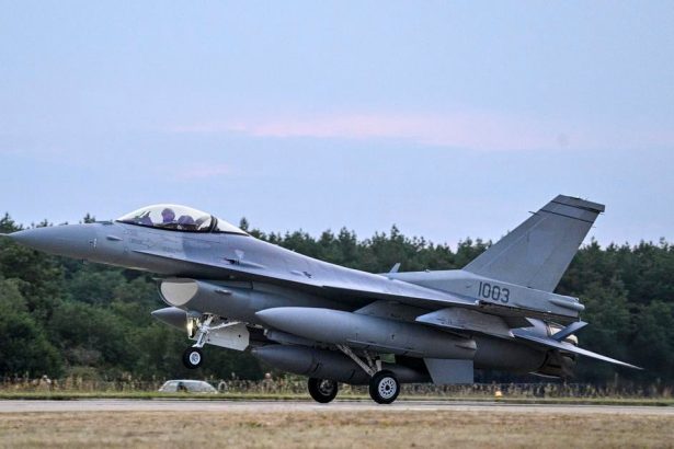Firma Lockheed Martin dokoncila vyrobu F 16 pre SR a Bulharsko