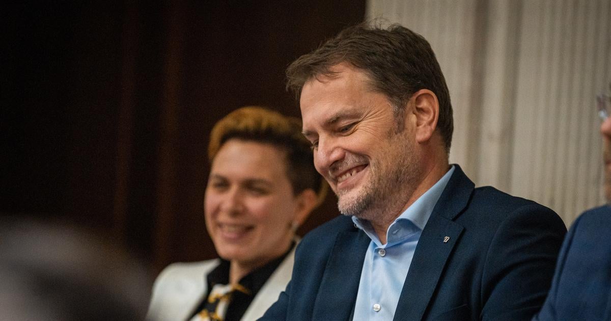 HNUTIE SLOVENSKO Poslanci hlasuju o osudoch ludi tvrdi Matovic