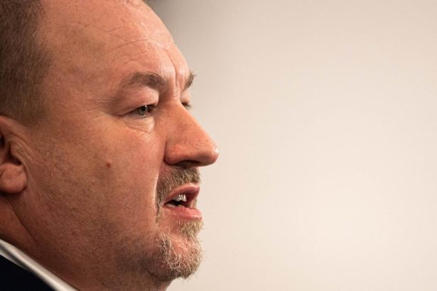 Huliak o fonde ktory nejasne deli miliony Mame nejake udania Neviem