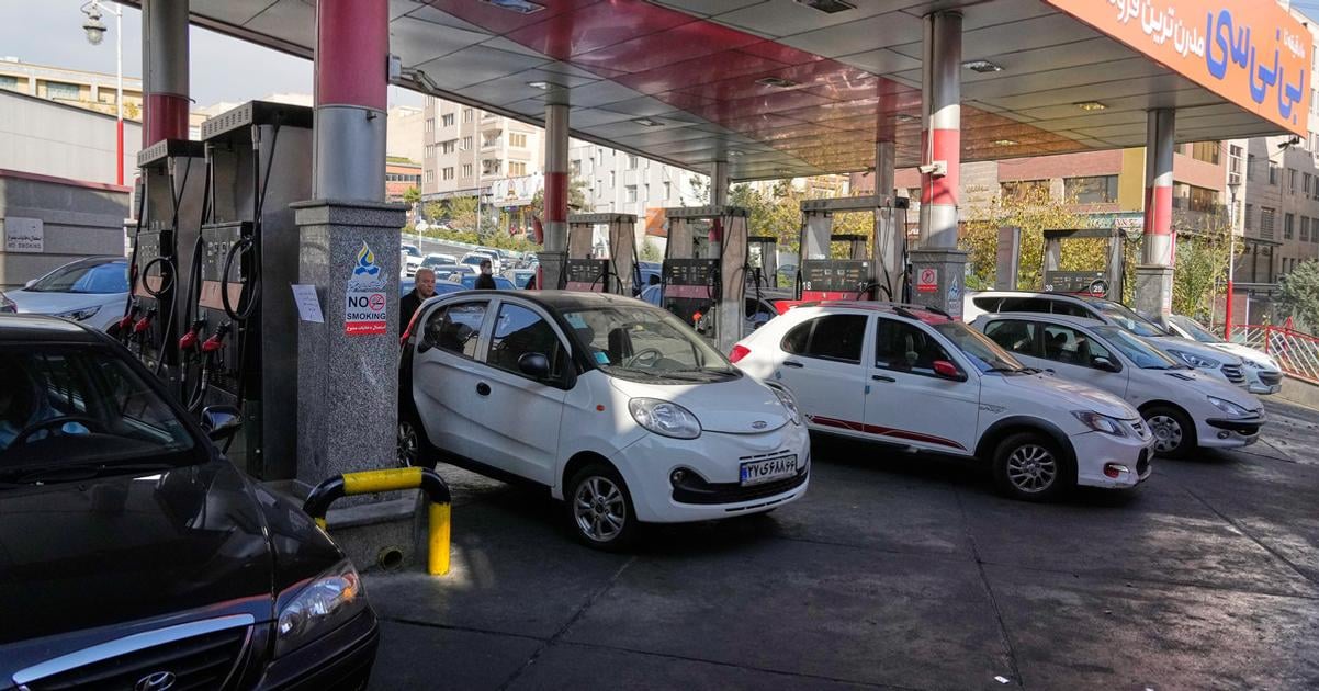 Iran zvysuje ceny benzinu prvykrat od protestov v 2019
