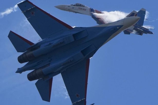 Korea Ruske a cinske vojenske lietadla vstupili do zony protivzdusnej obrany