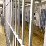 LITVA Za zhanobenie pomnika narodneho hrdinu skoncili traja muzi vo vazeni udajne si ich objednalo Rusko