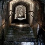 Ludia zostupia do podzemia uvidia slavne tajomstva