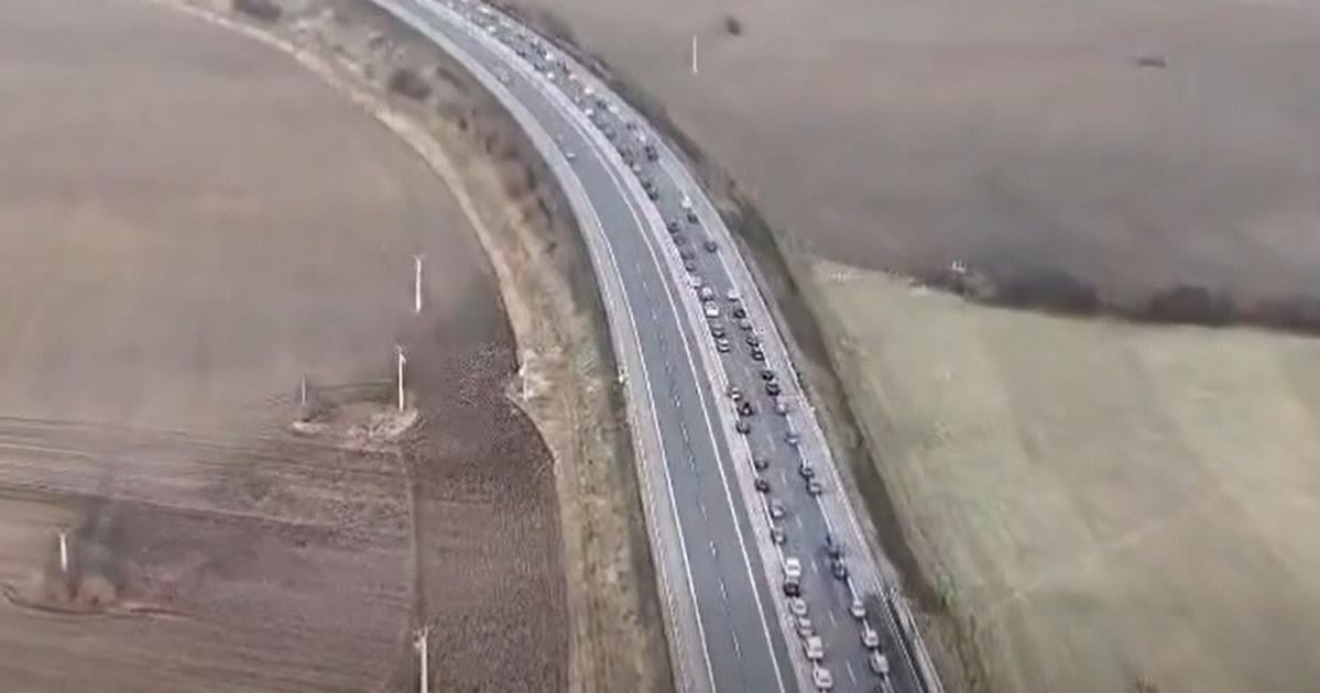 Na D1 pri Turanoch sa vytvorila velka kolona