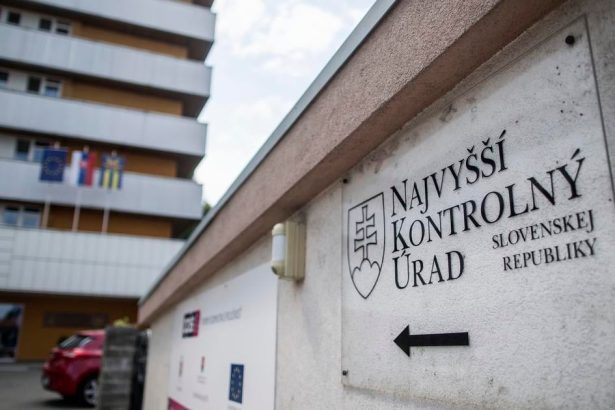 Obce so svojim majetkom nenakladaju dobre