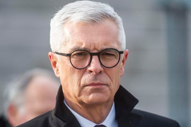 Premier vedome klame a zavadza o teme samitu EU