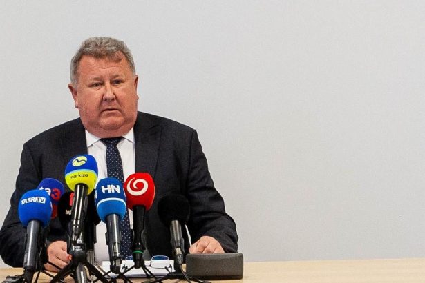 Regulacny urad pokracuje v priprave novej politiky