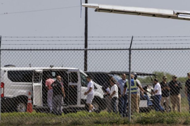 Spojene staty skratia platnost pracovnych povoleni