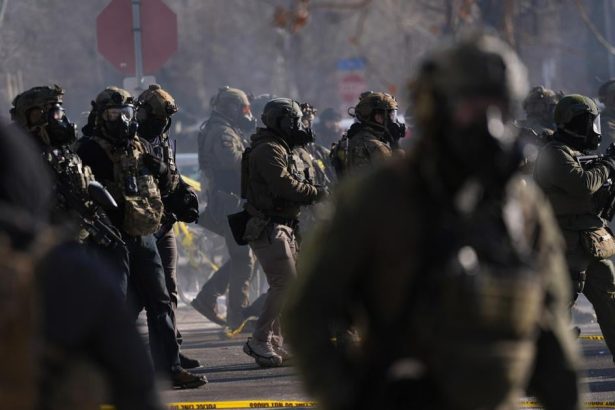 Americka vlada celi tlaku kvli druhemu dodatku ustavy Pozornost vzbudili aj Trumpovi priaznivci