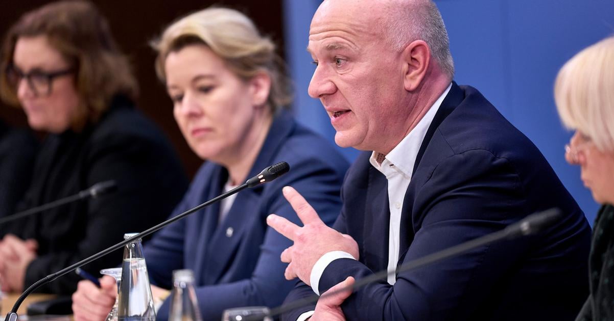 Berlinsky starosta oznacil podpalene kablov za terorizmus