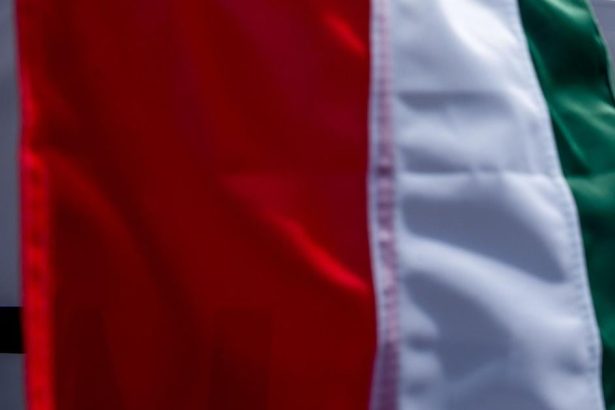 Bratislava Mladi Madari zijuci na Slovensku protestovali na Hlavnom namest