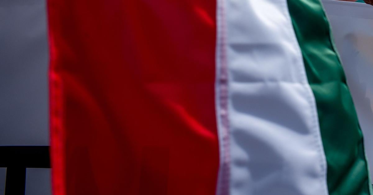 Bratislava Mladi Madari zijuci na Slovensku protestovali na Hlavnom namest