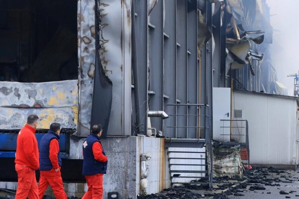 GRECKO Pri nocnom poziari v tovarni na susienky zahynuli tri zamestnankyne