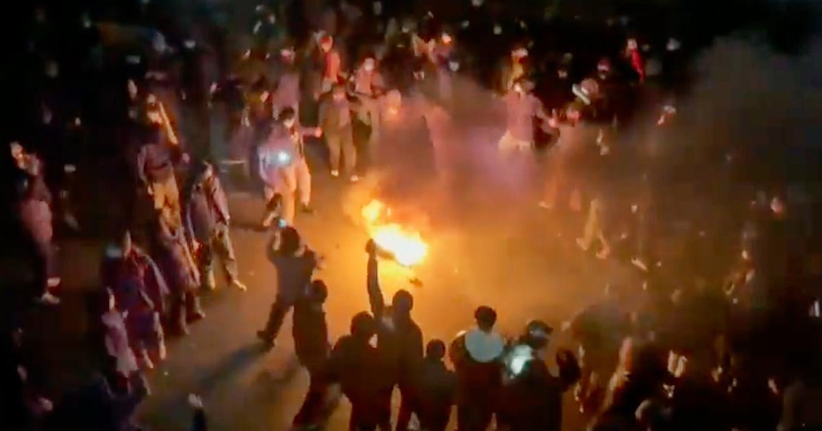 Iran obvinil USA z pokusu o vojensku intervenciu