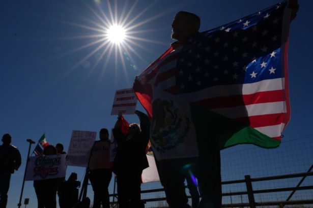 Kongresman ziada o prepustenie patrocneho chlapca ktoreho zadrzala ICE