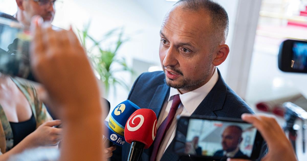 Opozicia reaguje na Zilinkove zaloby kritizuje tender zachranky