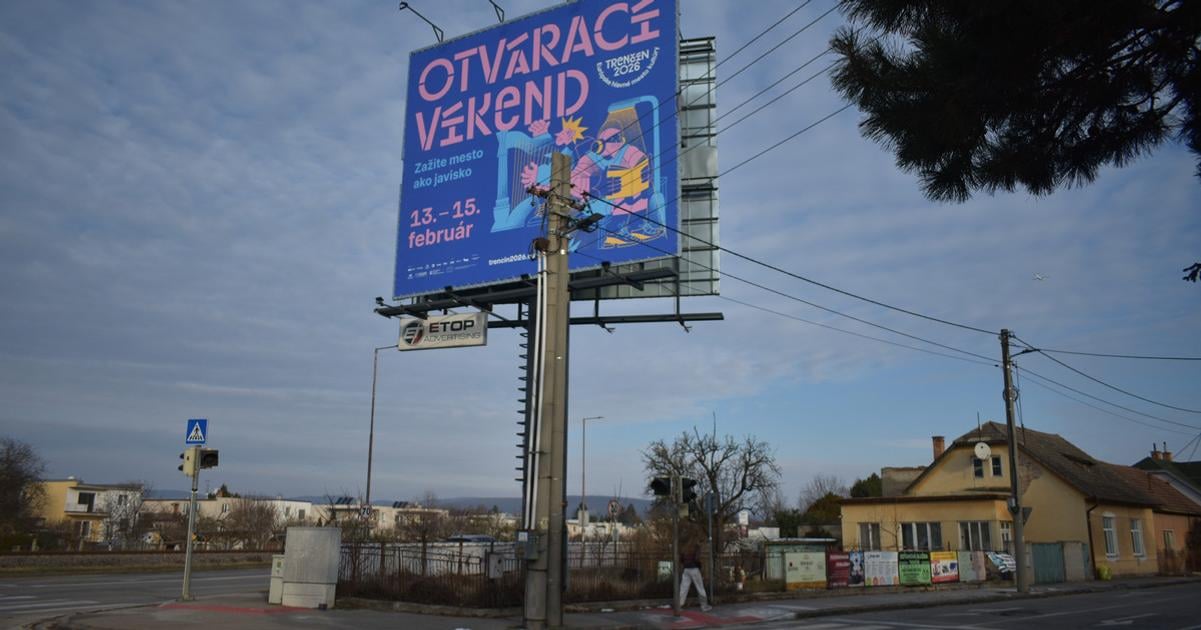 Otvorenie vyznamnej akcie propaguje problematicky bigboard Mesto ziada odstranit reklamu