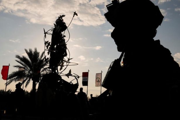 Pocas demonstracie na zapade Iranu bol smrtelne zraneny clen domobrany