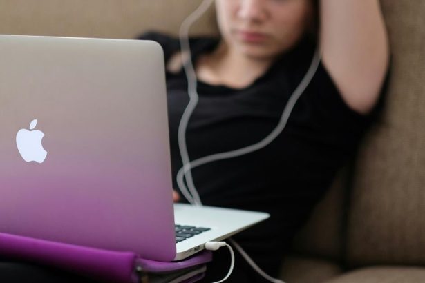 SUSR Trzby maloobchodu v novembri 2025 klesli o 3 2 percent