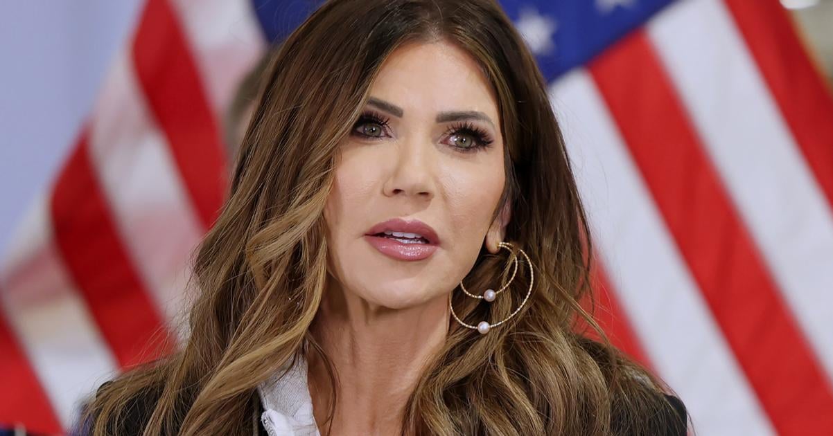 Strelba v Minneapolise vyvolala protesty Newsom vyzval Noemovu na rezignaciu