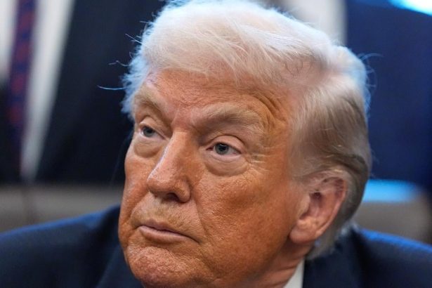 Trump usporiada tlacovu konferenciu vo Washingtone