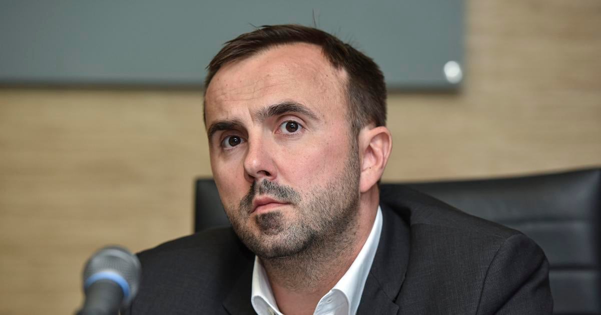 Vlada podla PS zlyhava v rieseni krizy dostupneho byvania co najma ohrozuje mladych
