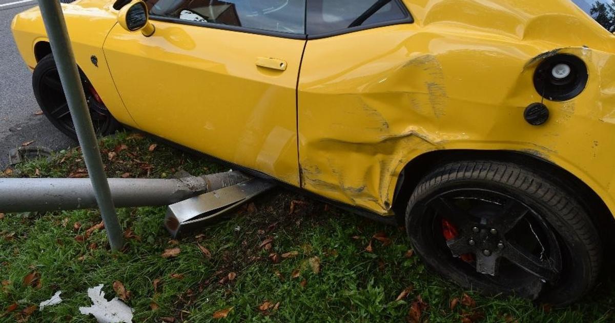 Vysetrovanie nehody sefa SIS je nepochopitelne ziadame o poslanecky prieskum