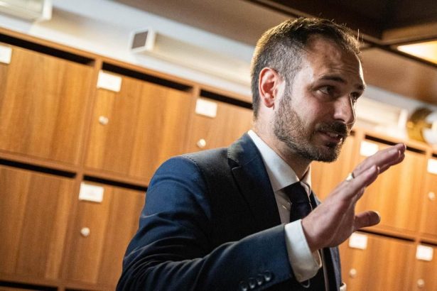 kratky vstupuje do klubu kdh bude sa zaoberat ekonomickym a socialnym programom