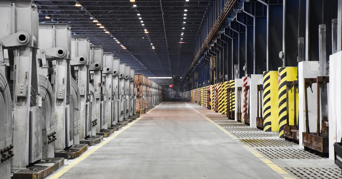 Automobilky ho nezachranili Slovensky priemysel prudko klesa taha ho nadol Nemecko