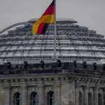 Bundestag po previerke zablokoval vstup siedmim zamestnancom