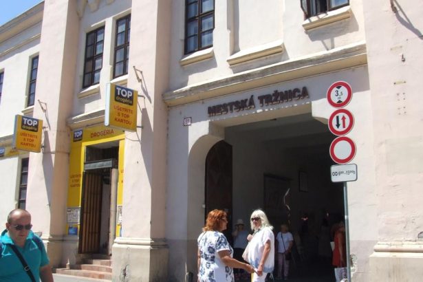 Divadelna Nitra sa presetahuje na trznicu Z centra musela odis kvoli stvornasobne zvysenem najmu