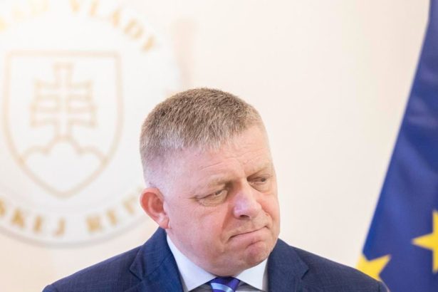 Fico dal Zelenskemu ultimatum Ak nebude tiekt ropa zastavi dodavky nudzovej elektriny na Ukrajinu