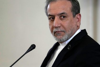 Iran pohrozil utokom na americke zaklady ak Washington zautoci na jeho uzemie