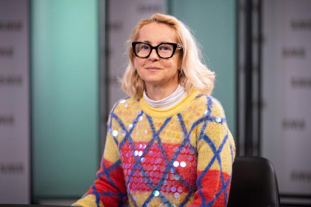 Ludia su proti ockovaniu ale na chudnutie by si injekcie pichali bez problemov