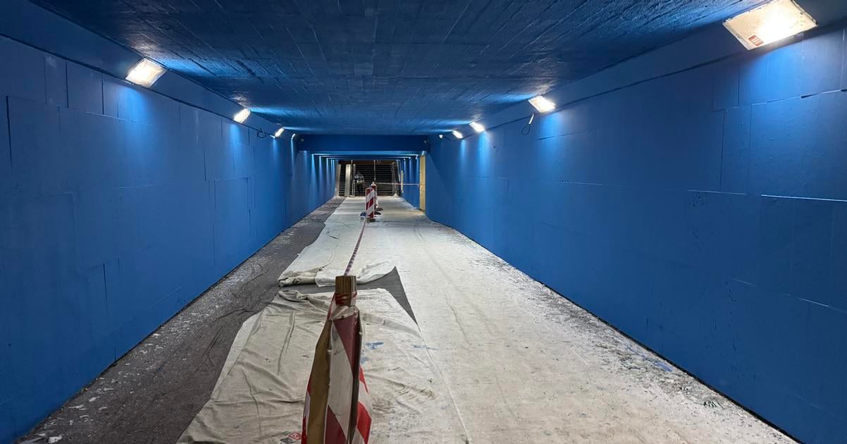 Obnovuju podchod pod Hasicskou ulicou pribudnu lightboxy a kamenne mur nasvietia