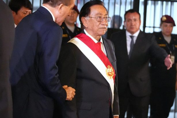 Peru Novym docasnym prezidentom sa stal Jose Maria Balcazar