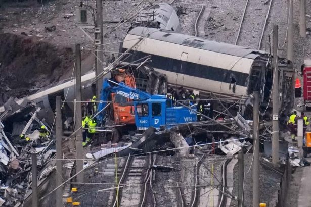 Pocet obet zraky dvoch vlakov v Andaluzii vzrastol na 46