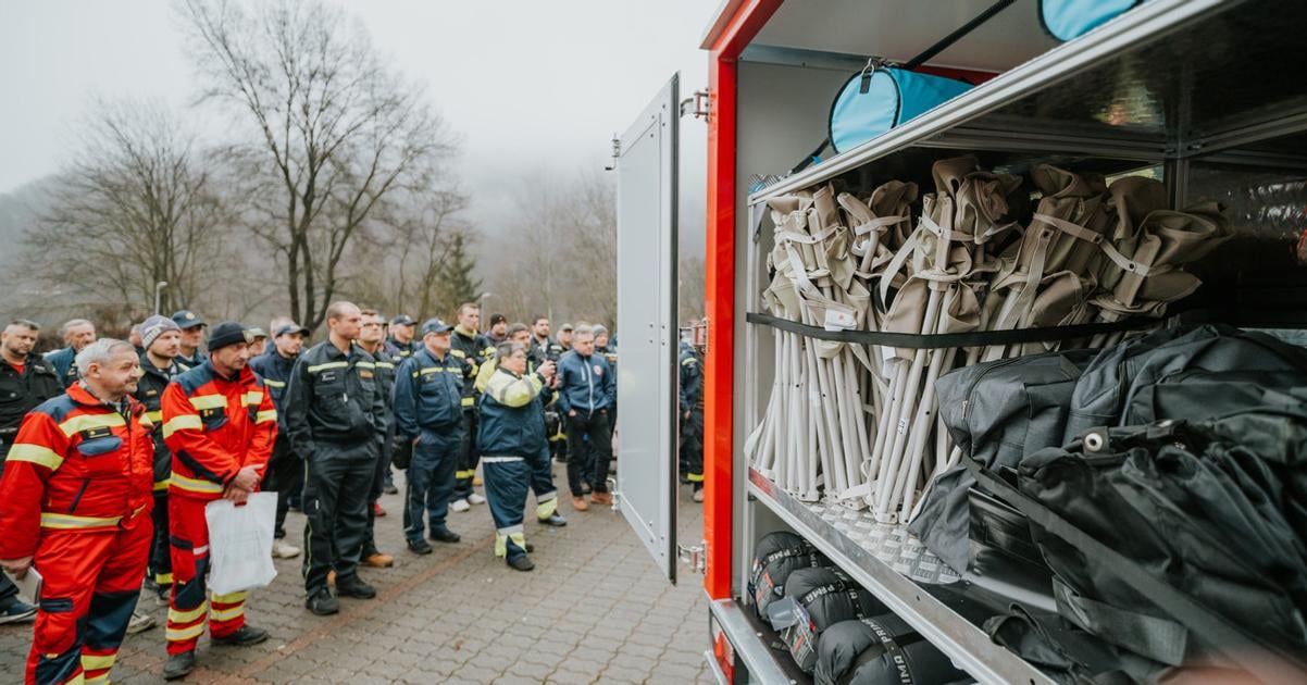Pohromy spsobuj kody kraj reaguje Dobrovon hasii zskaj techniku do ternu aj ndzov ubytovanie